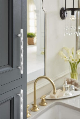 St. Vincent Zinc Polished Chrome Cabinet Pull 16