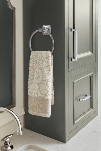 Stature Zinc Polished Chrome Cabinet Pull 33