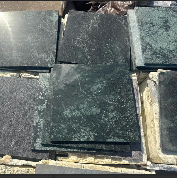 Spider Green Standard Marble Tile - Polished 2