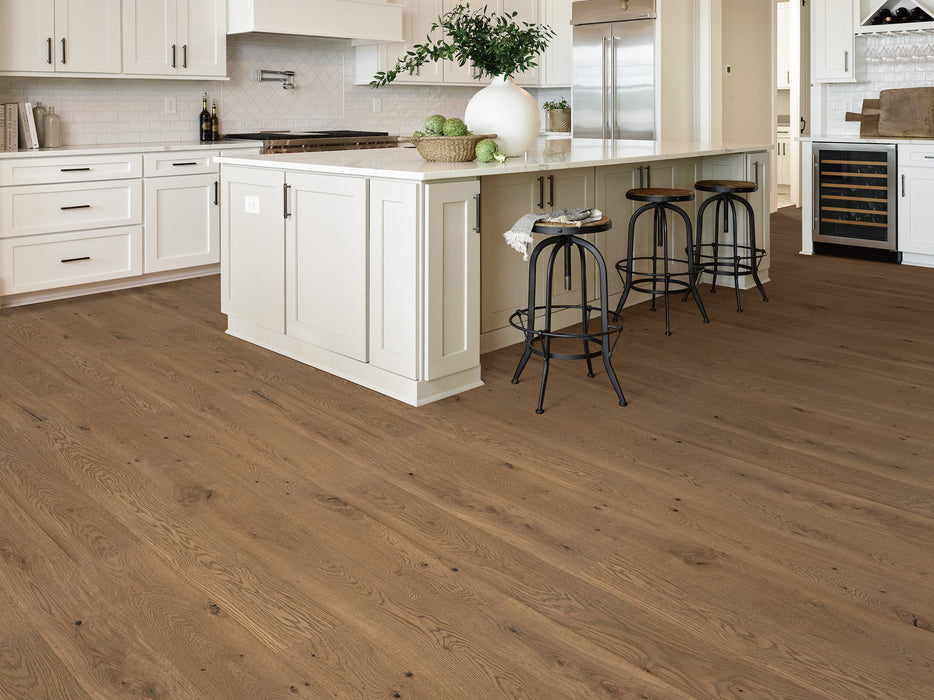 Castlewood Oak Wood Estate Engineered Hardwood Aluminum Oxide 2