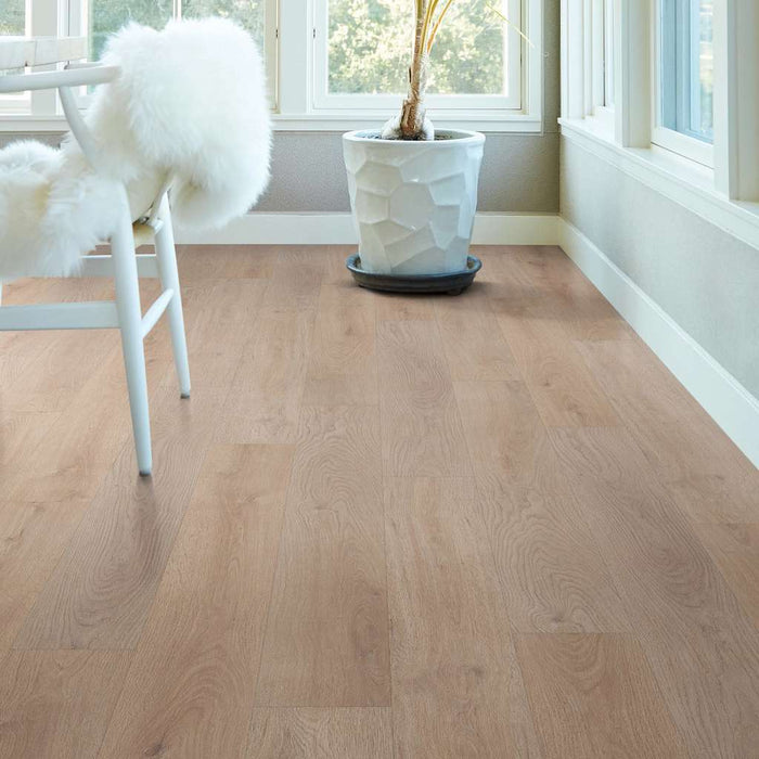 Distinction Plus Villa Oak Vinyl 2045V-01090