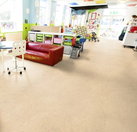 Marmoleum Real Calico Linoleum 2713-cut