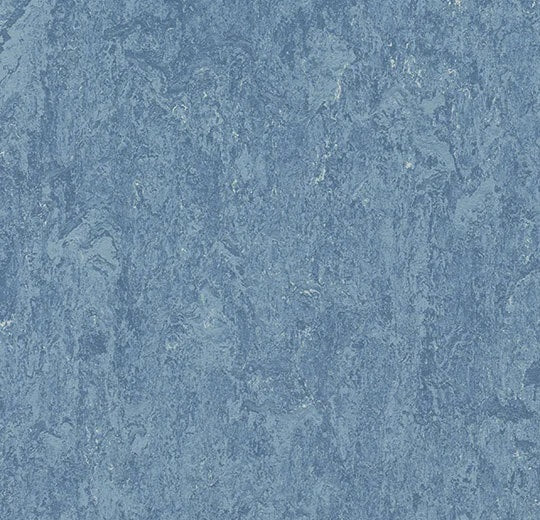 Marmoleum Real Fresco Blue 3055-79105-cut