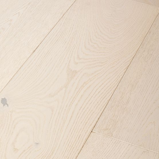 Grand Estate Ashton Court Wood AA829-11056