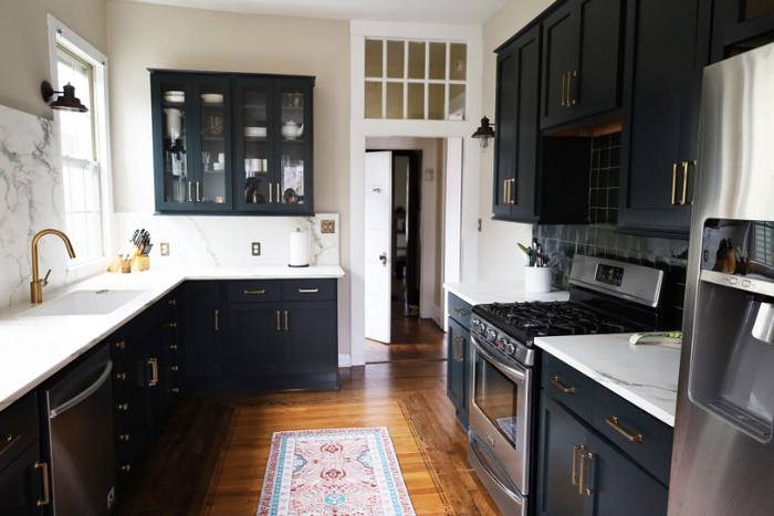 Alabama Rose Cross Cut Marble Tile - 12" x 12" Honed