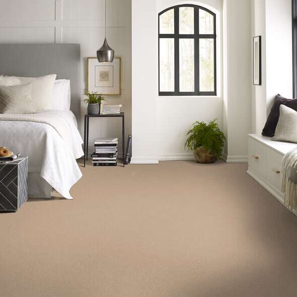 Queen Sandy Hollow I 15' Almond Flake Textured 00200