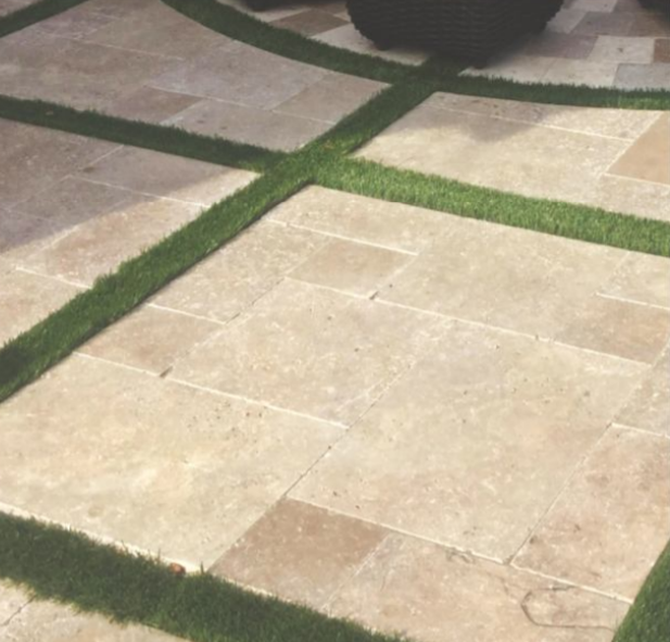 Antique Ivory Tumbled Travertine Pattern - Various Sizes