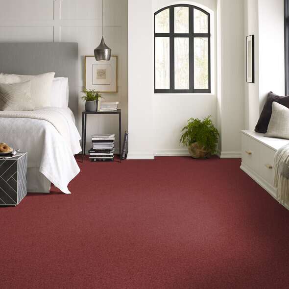 Caress By Shaw Quiet Comfort Classic I Cranberry Textured 00821