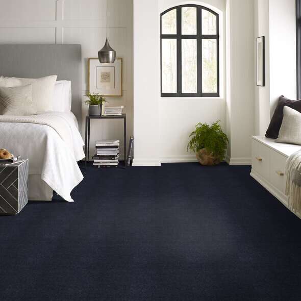 Caress By Shaw Quiet Comfort Classic III Deep Indigo Textured 00424