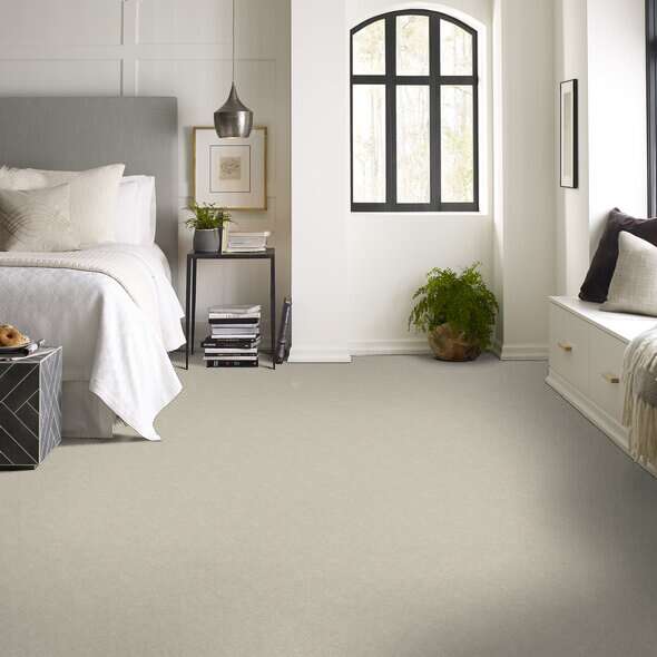 Shaw Floor Studio Home News III 12' Halo Textured 00101