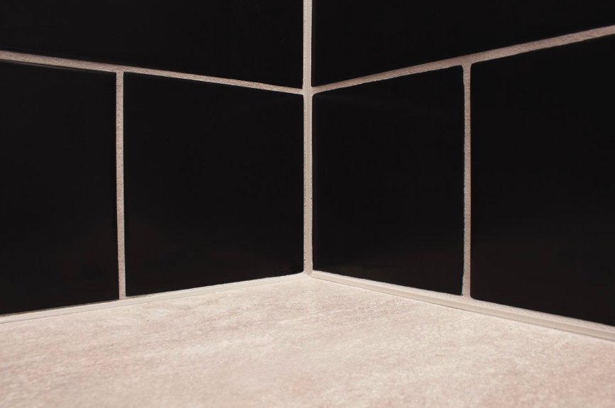 EKEU8/O7G Grey PVC Tile Edging Trim