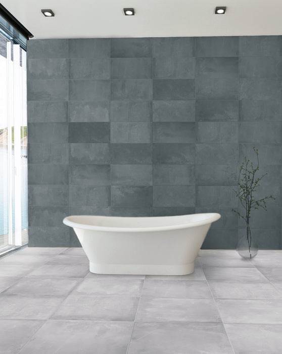 Icon Black Porcelain 240407-AT