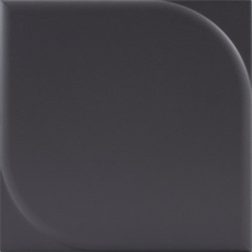 Essential Black Leaf 112591