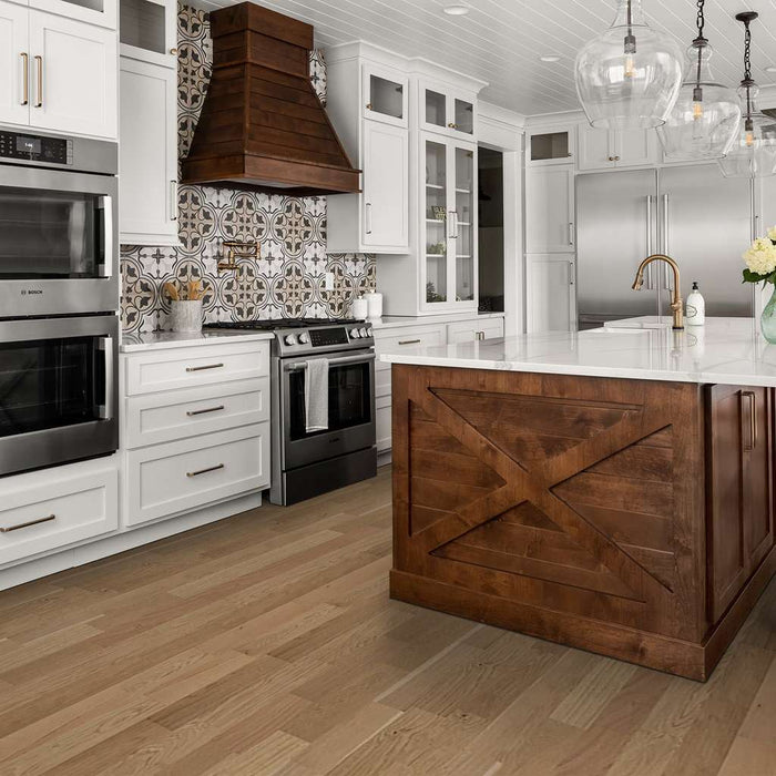 Empire Oak Plank Hearst UV Aluminum Oxide 5" x Random Lengths