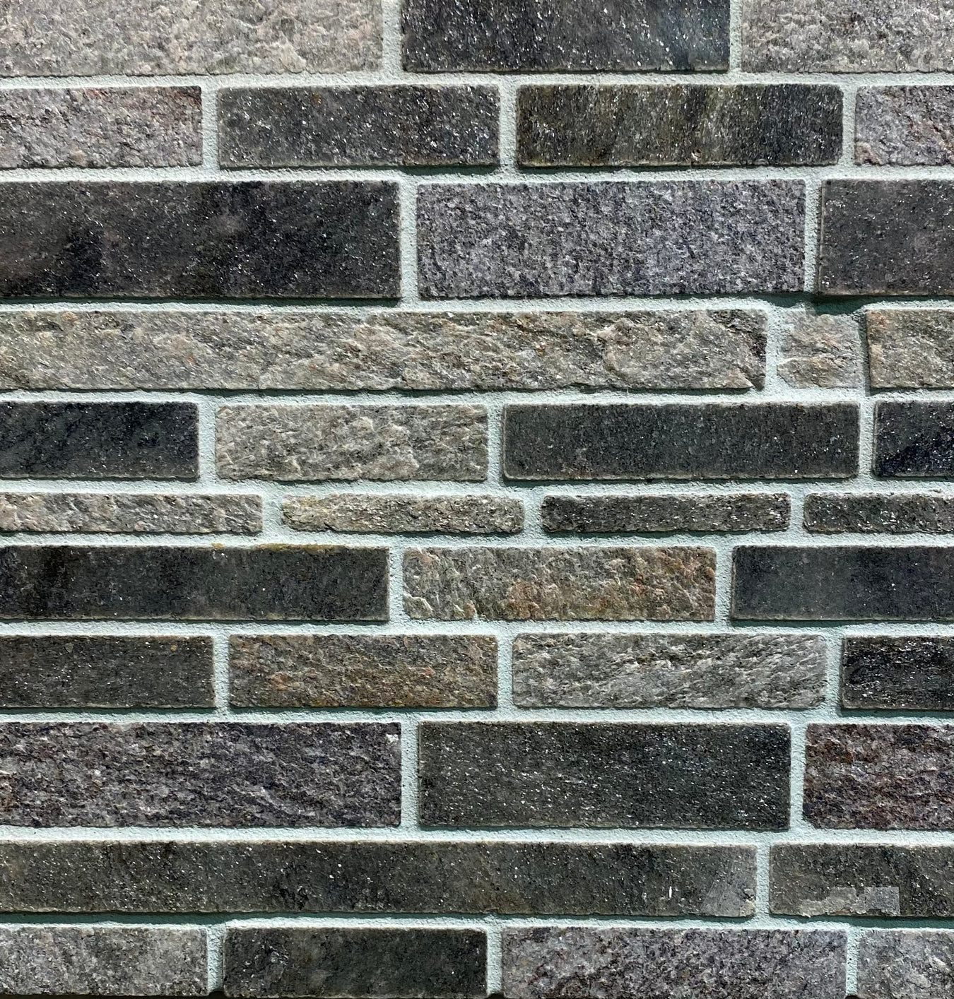 Flamed & Polished Quartzite Tiles – A Striking Choice For Your Space