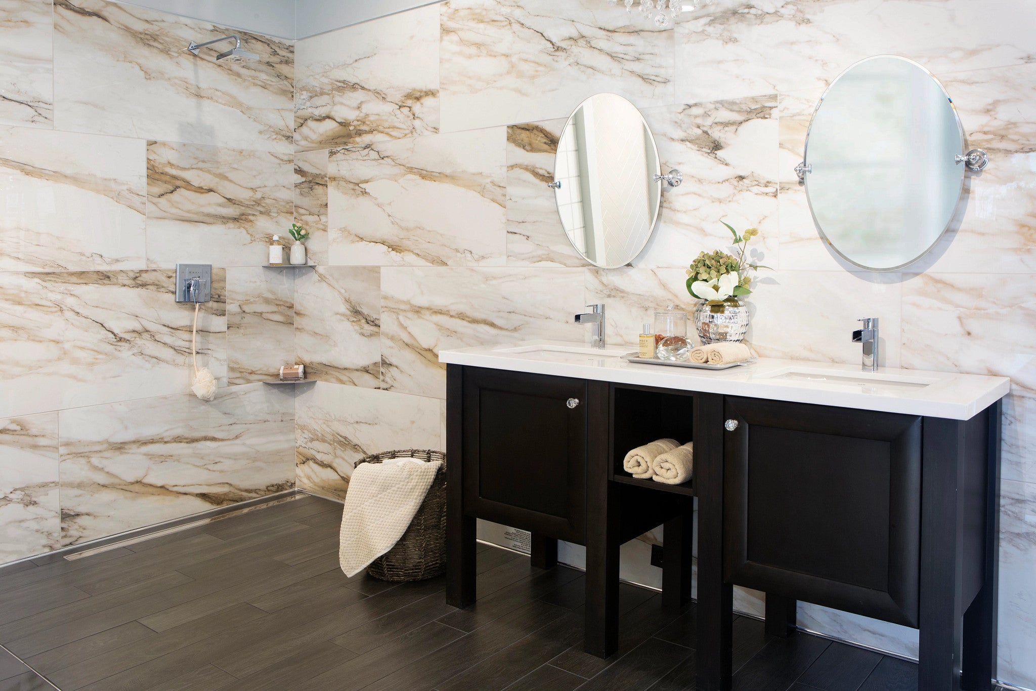 Garzon Tile Arizona Tile Tru Marmi Gold Polished Porcelain Tile | Lowest Price ...