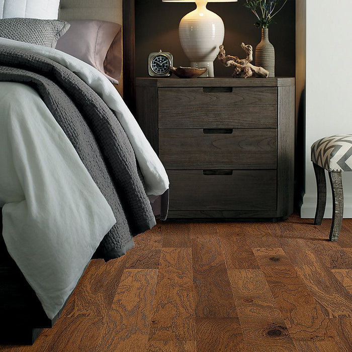 Caluga Bat Shaw Calusa Bay 5 Inch 00879 Woodlake Wire Brushed Engineered Hardwood ...