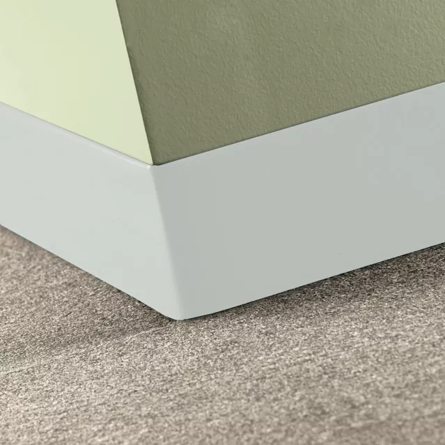 Johnsonite Rubber White TDC-50-4 1/2X75