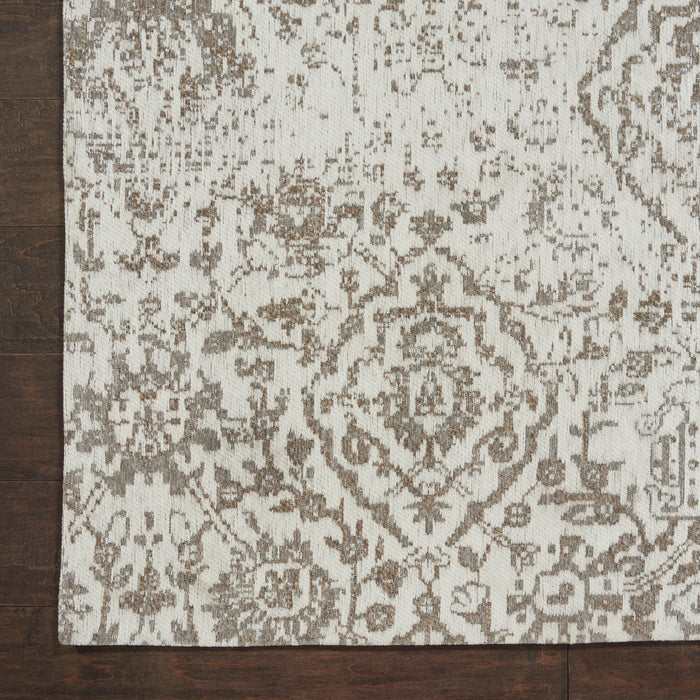 Damask Ivory Polyester IV