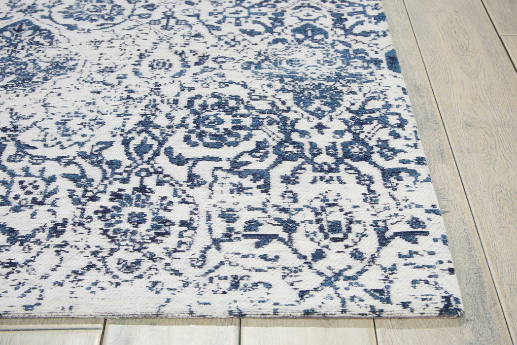 Damask Polyester IVNAV Ivory / Navy